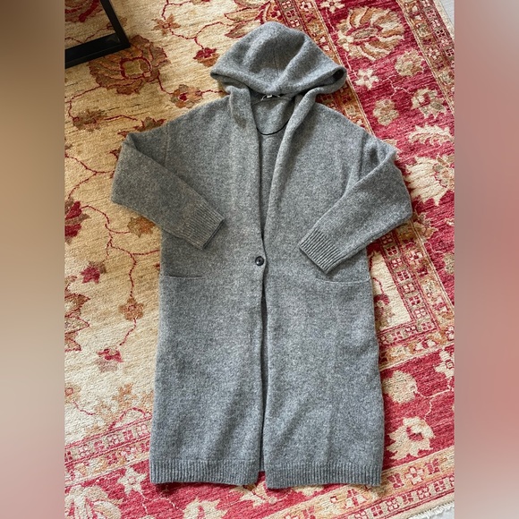 * SOLD* Uniqlo Wool Duster Cardigan - Picture 1 of 5
